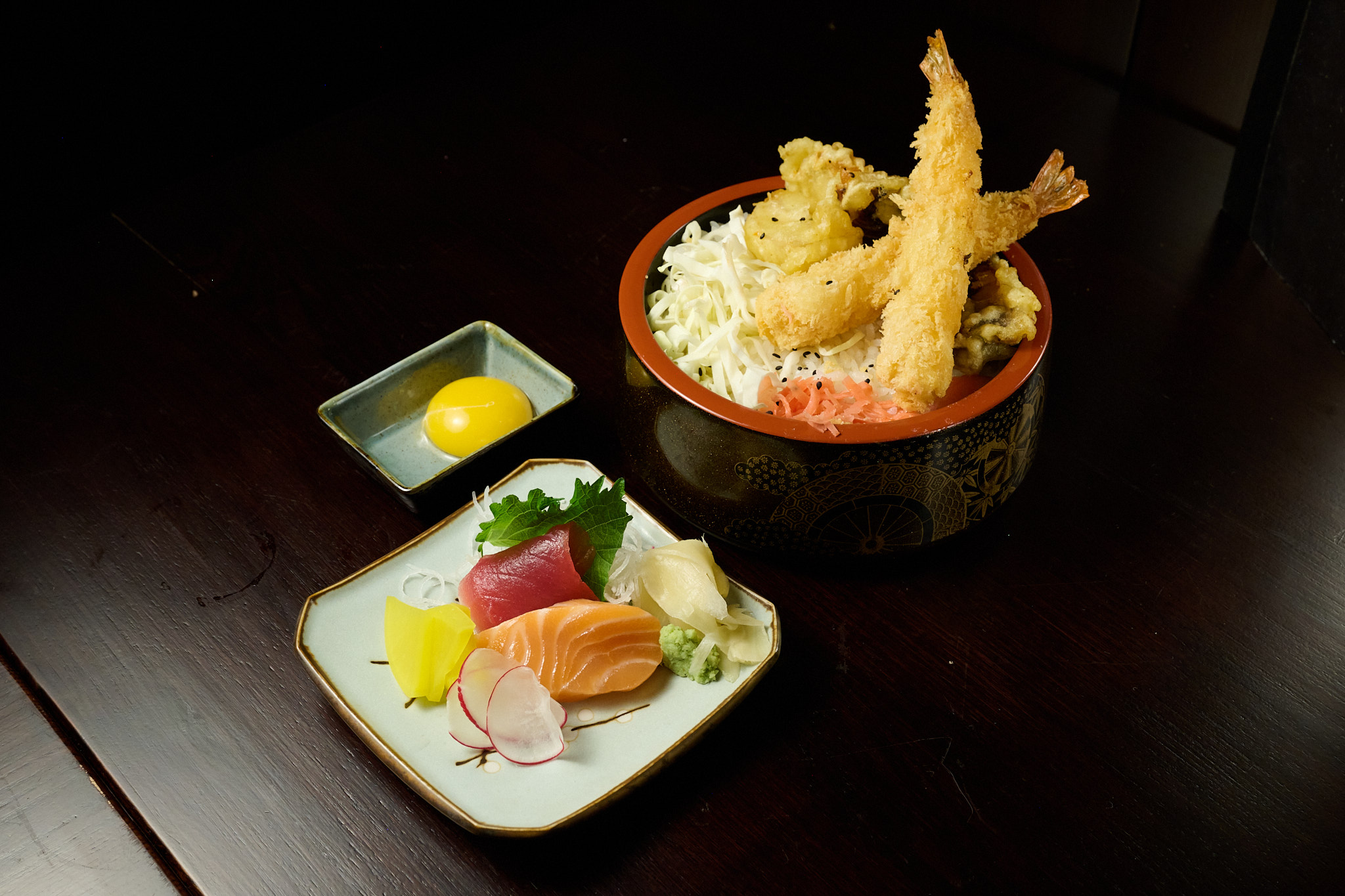 Fresh sashimi plate with salmon and tuna alongside crispy shrimp tempura don at Showa Era Izakaya
